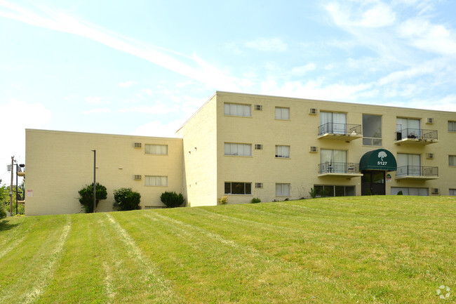 Building Photo - Airy Woods Apartments