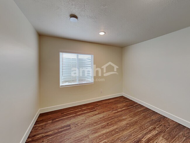 Building Photo - 6108 W Copper Hawk Dr