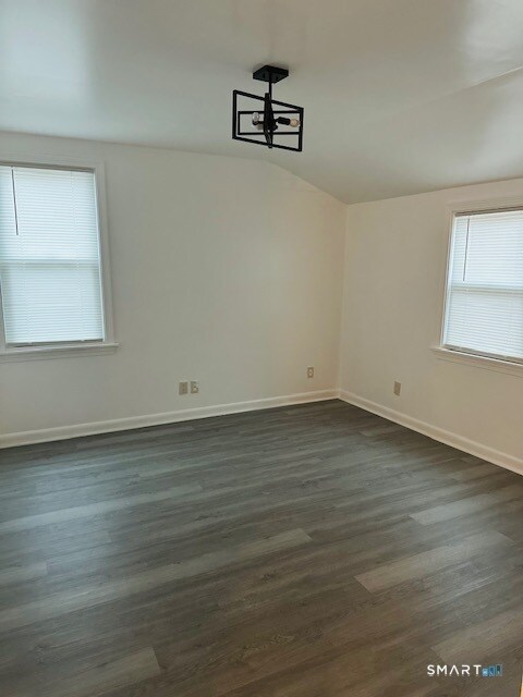 Building Photo - 57 Ridgeview Cir