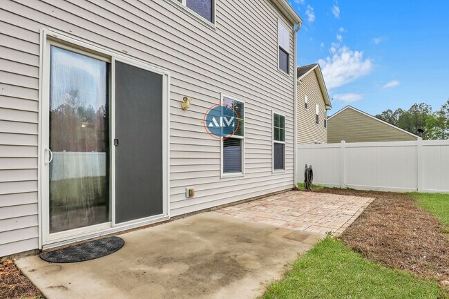 Building Photo - Upgraded 4BR in Heritage at New Riverside – Fenced Yard, Island Kitchen - Available July 15