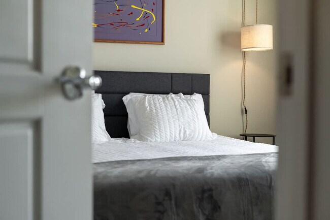 Building Photo - 12550 Windy Pointe Lp