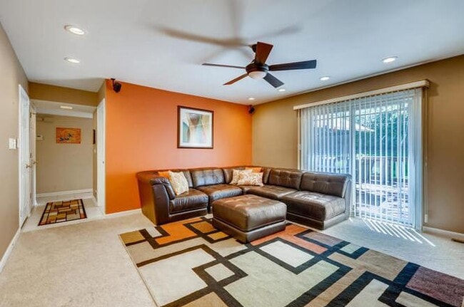 Building Photo - 4210 Portage Ln