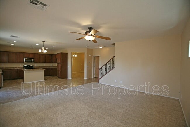Building Photo - 12123 W Leather Ln