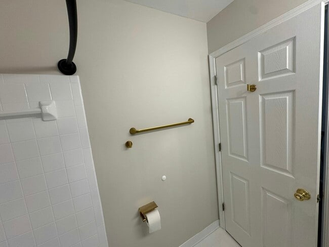 Building Photo - 9028 Constant Course