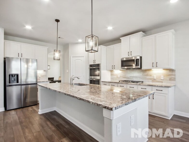 Building Photo - 23602 Persimmon Crk Ln