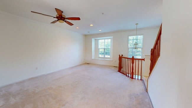 Building Photo - 2603 Lotuswood Ct