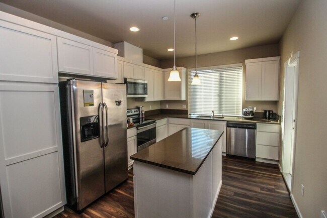 Building Photo - 3312 156th St SW