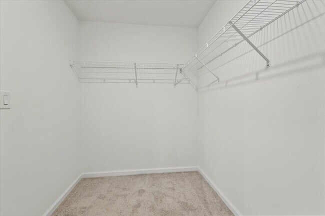 Building Photo - 1338 Colebrook Cir SW