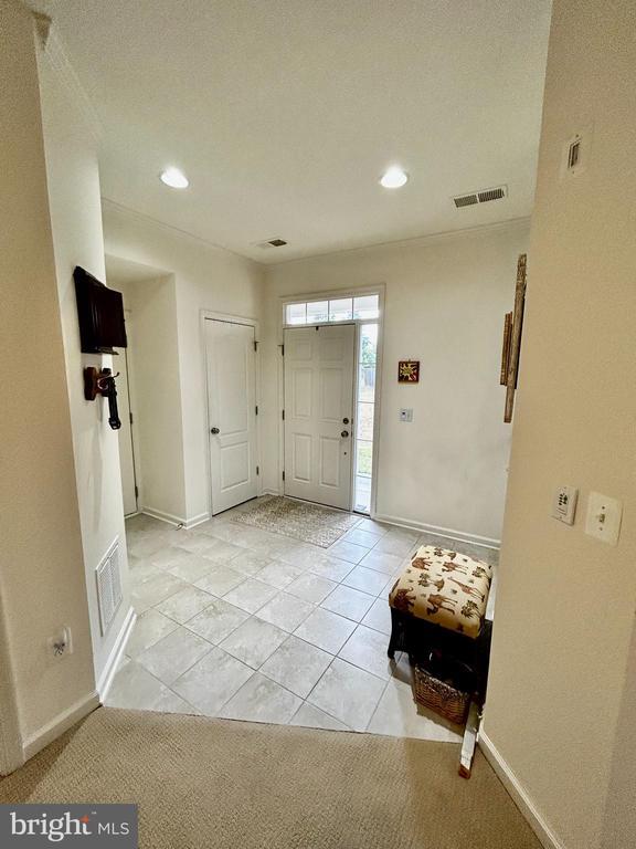 Building Photo - 43453 Rickenbacker Square