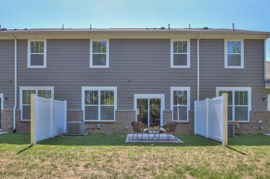 Building Photo - 4218 Aragorn Way