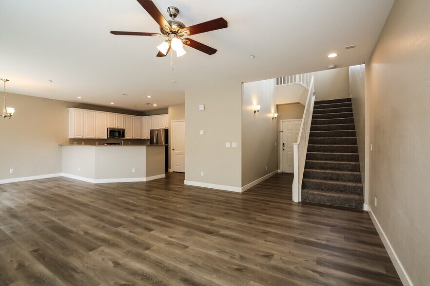 Building Photo - 6213 Rimfire Rock Ct