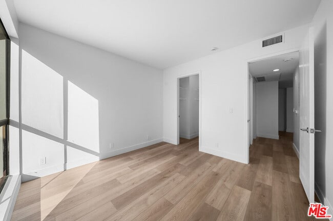 Building Photo - 235 S Tower Dr