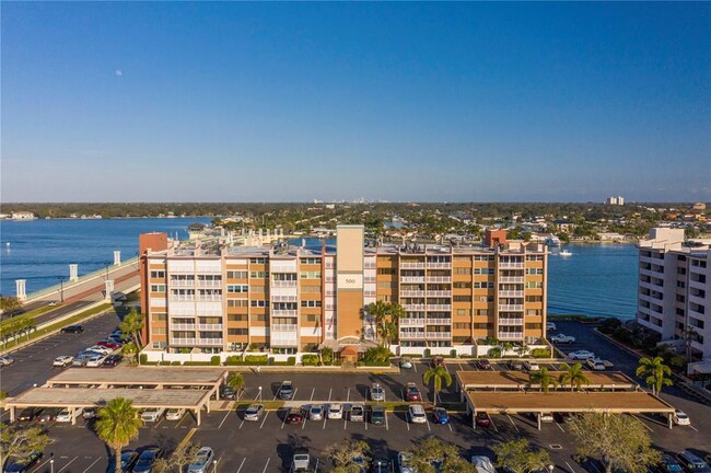 Building Photo - 500 Treasure Island Causeway