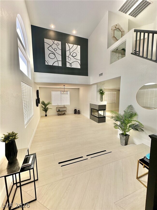 Building Photo - 10637 Turquoise Valley Dr