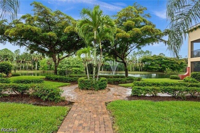 Building Photo - 8641 Piazza Del Lago Cir