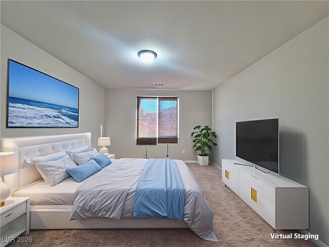 Building Photo - 5652 Redwood St