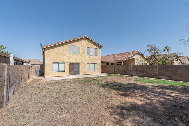 Building Photo - Lovely 3 bed/2.5 bath in Lindsay Ranch!