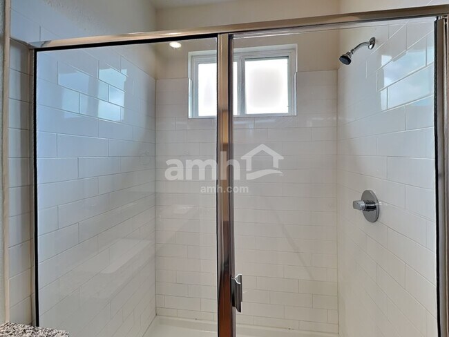 Building Photo - 2715 Spencebrook