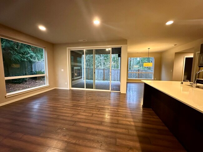 Building Photo - 2707 122nd Place SE