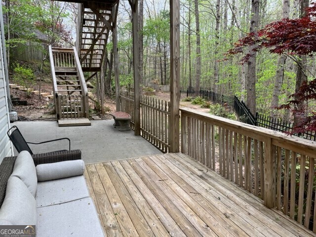 Building Photo - 135 Woodbriar