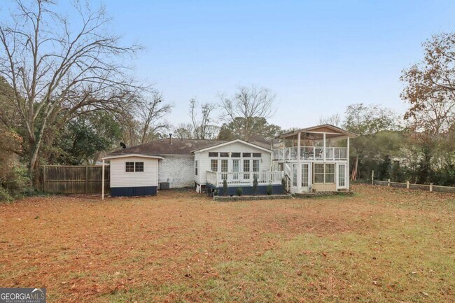 Building Photo - 716 Carolina Rd