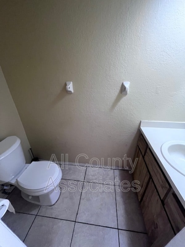 Building Photo - 8937 Cochise Ln