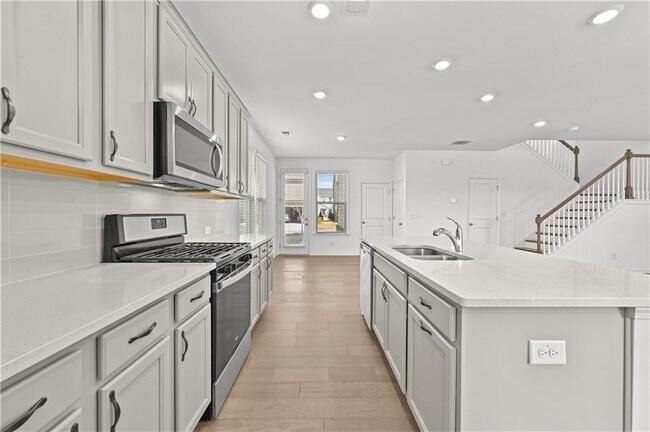 Building Photo - 4541 Encore Blvd