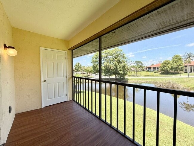 Building Photo - 2212 Hammock Pine Blvd