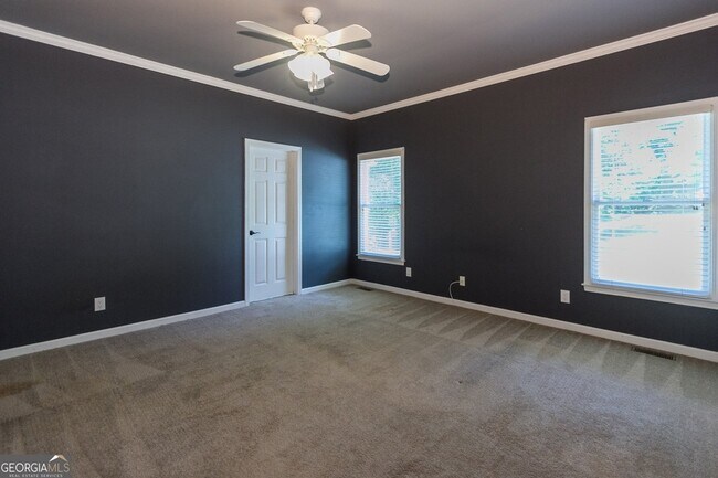 Building Photo - 5166 Wheeler Dr