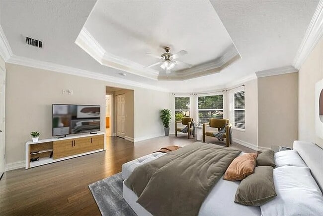 Building Photo - 8477 Breezy Hill Dr