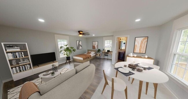 Building Photo - Spacious 5-Bed, 4-Bath Single Family Home with En Suite in Dallas ($500 Off First Month's Rent)