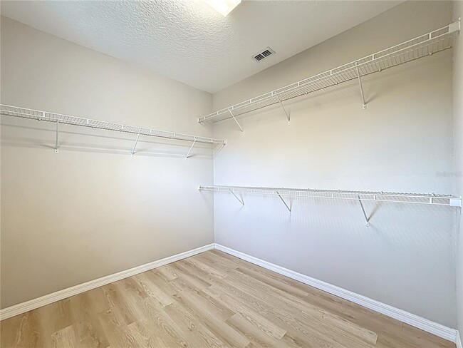 Building Photo - 4775 Terrasonesta Dr