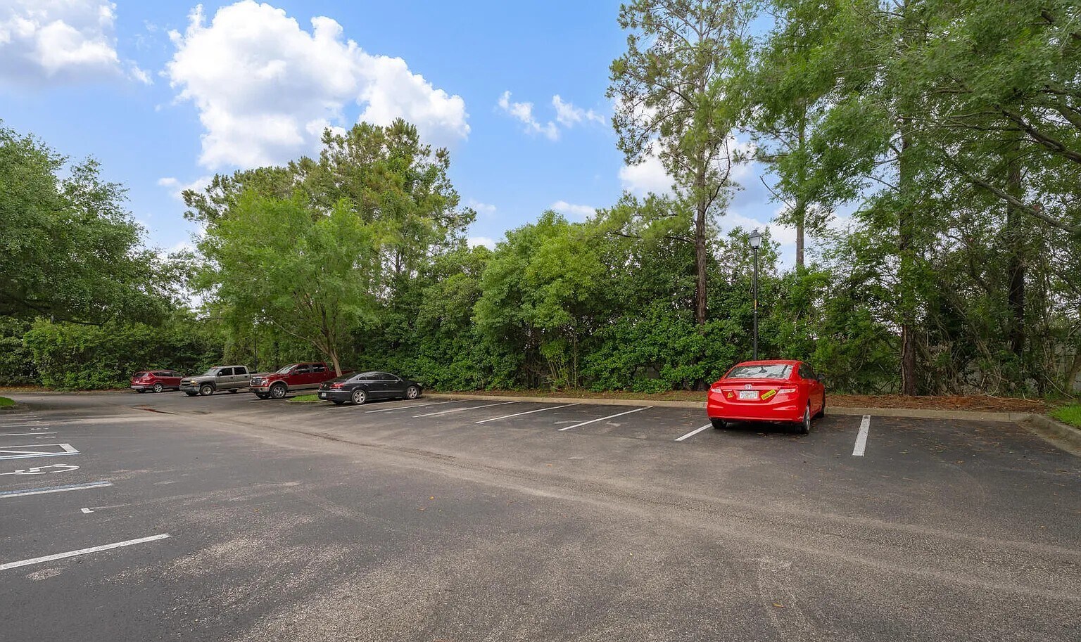 Building Photo - 8077 Summerside Cir