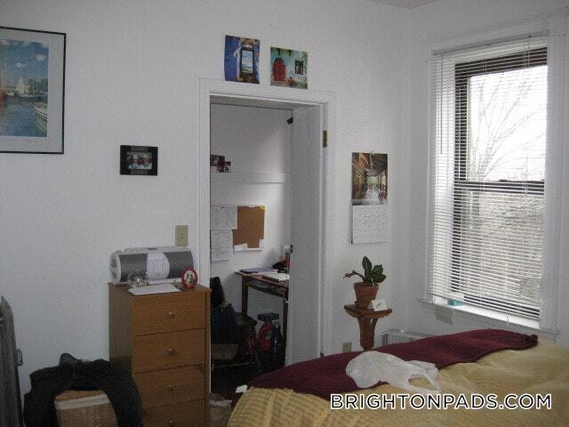 Building Photo - 33 Egremont Rd