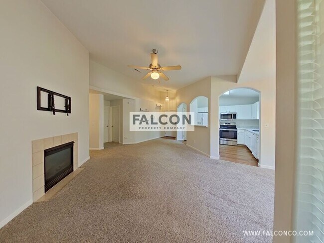 Building Photo - 6925 Ash Creek Heights