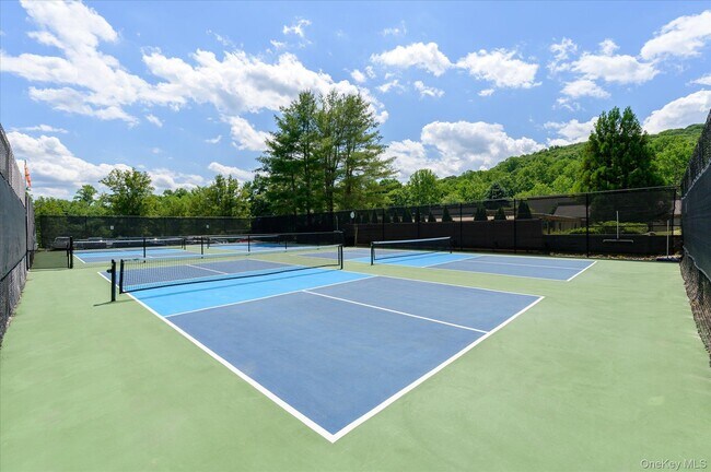 Building Photo - 785 Heritage Hills