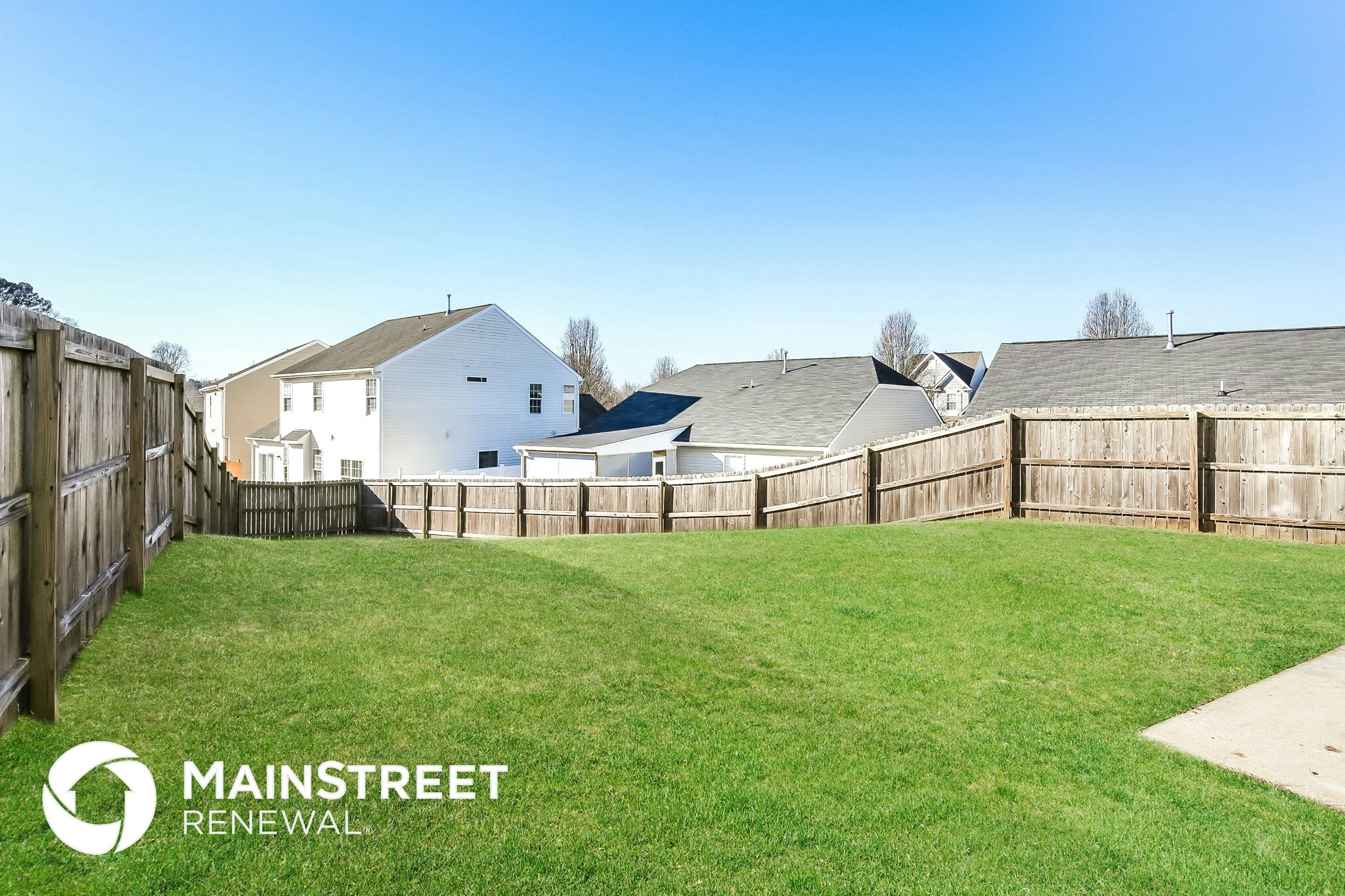 Building Photo - 3994 Creekmoore Dr