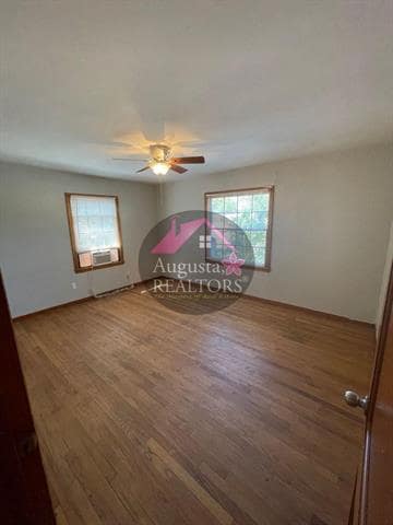 Building Photo - 1625 N Mockingbird Ln