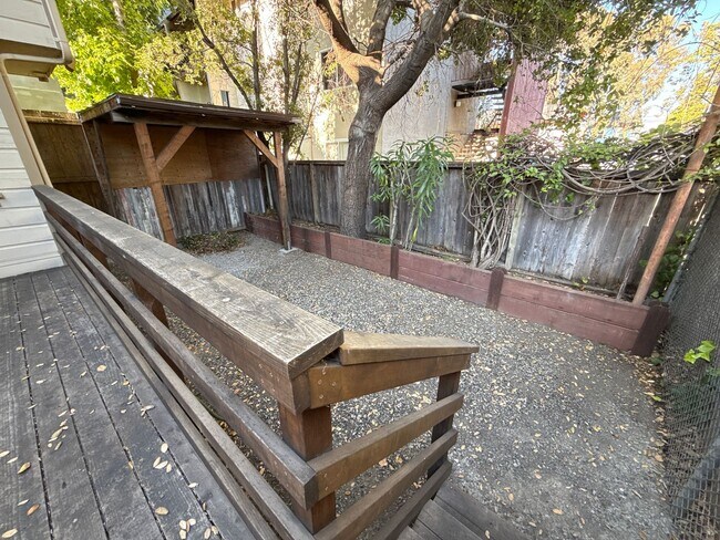 Building Photo - RC- 3894-3896 Ruby St., Oakland, CA, 94609