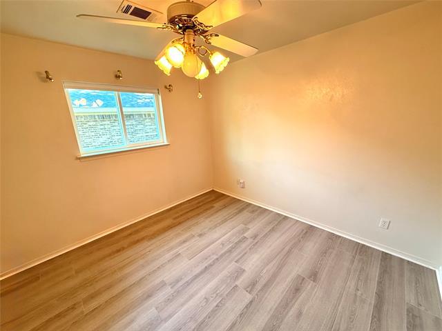 Building Photo - 2217 Indian Creek Dr