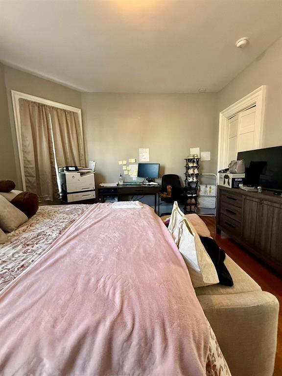 Building Photo - 209 Cottage St.