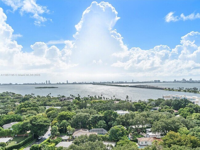 Building Photo - 4250 Biscayne Blvd