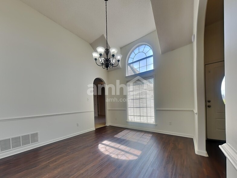 Building Photo - 154 Tanner Cv