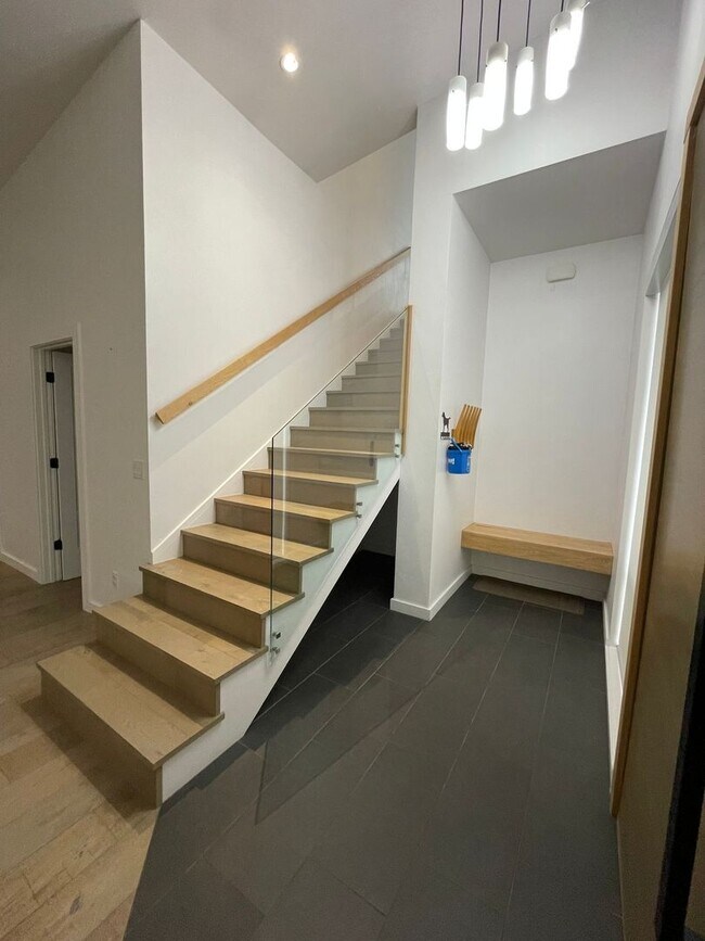 Building Photo - Whitefish-4 Bedroom 2.5 Bath Beautiful and Modern, Pets Welcome! -$6,500.00 Monthly Rent