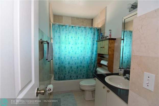 Building Photo - 2860 W 80th St