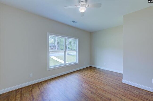 Building Photo - 1001 S Kilbourne Rd