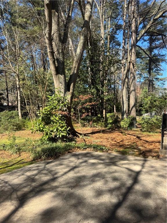 Building Photo - 1959 Queens Way