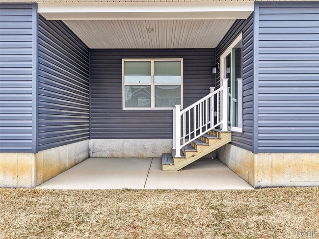 Building Photo - 203 Homestretch Ln