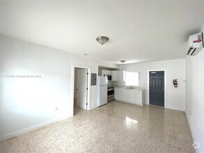 Building Photo - 165 NE 56th St