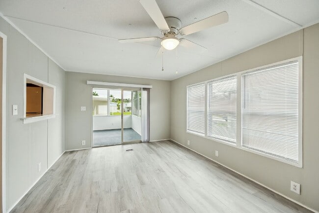 Building Photo - 2108 Ixora Ct